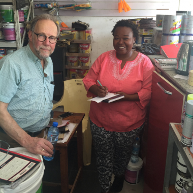 Uitgebreide onderhandelingen over verf