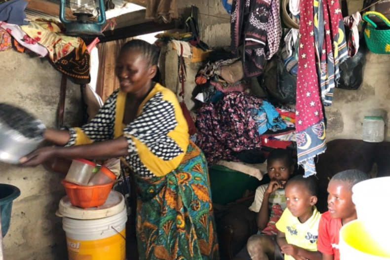 Twee broertjes en hun neefje.