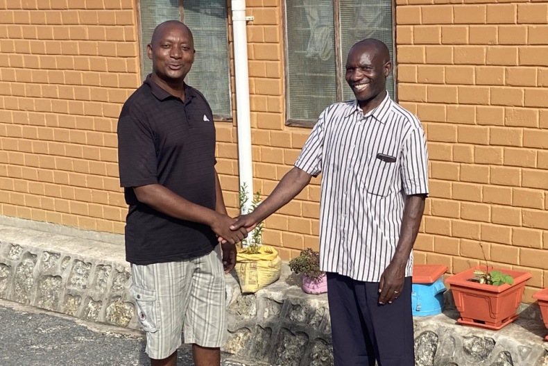 Bedankt dokter Simon Luvanda